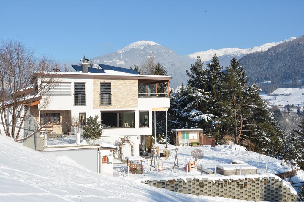 Ferienwohnungen Unterluimes Telfes im Stubai Bagian luar foto