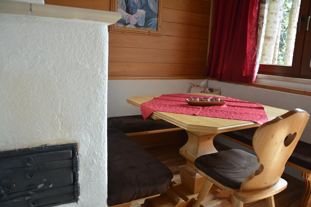 Ferienwohnungen Unterluimes Telfes im Stubai Bagian luar foto